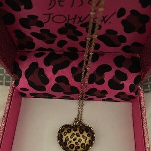 Betsey Johnson Vintage🎁🎉HP🎉 Heart Necklace
